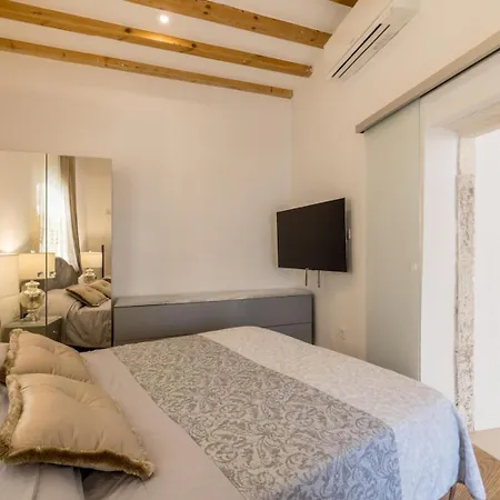 Apartamento Luxury Gothic Old Town *