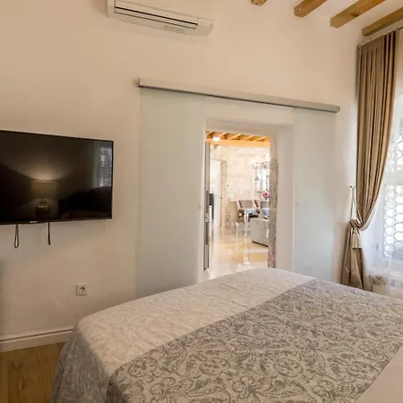 Apartamento Luxury Gothic Old Town Trogir