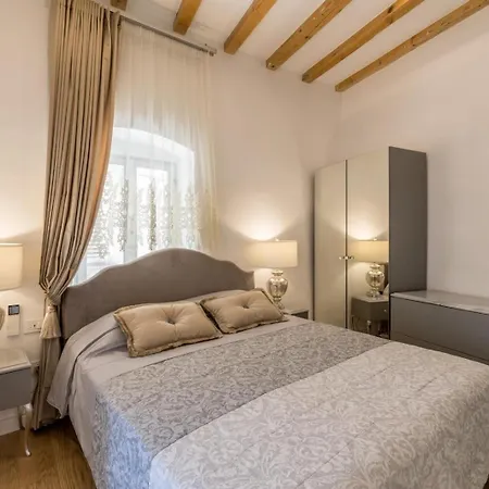 Apartamento Luxury Gothic Old Town Trogir
