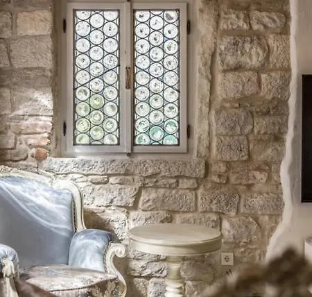Apartamento Luxury Gothic Old Town