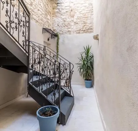 Luxury Gothic Old Town *