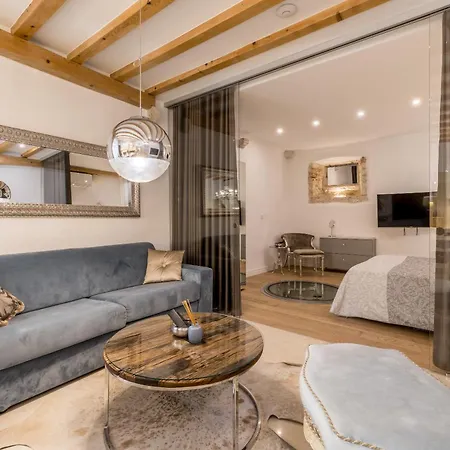 Luxury Gothic Old Town Apartamento Trogir