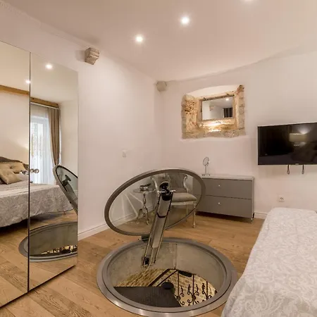 Apartamento Luxury Gothic Old Town Trogir